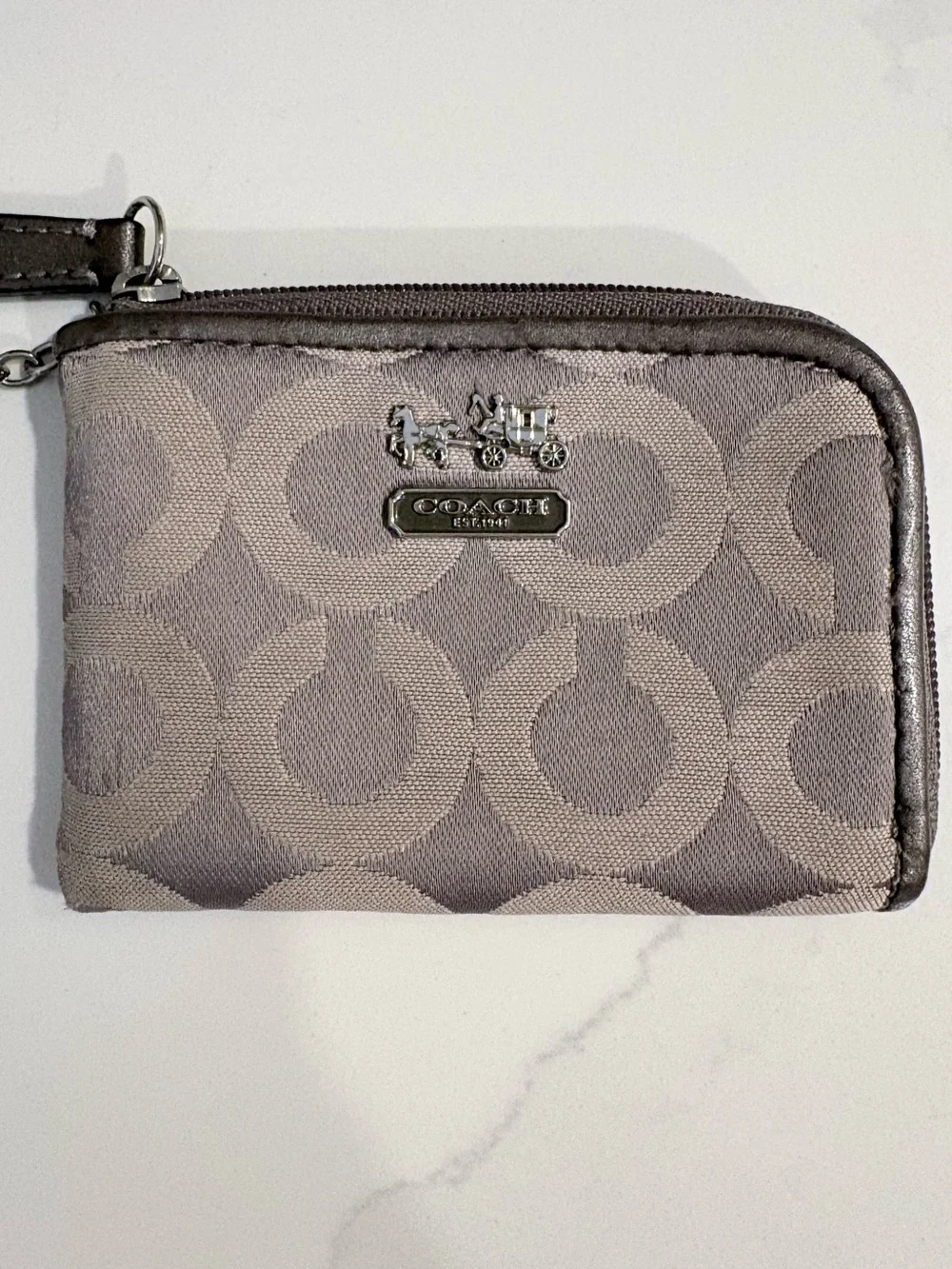 Coach card key